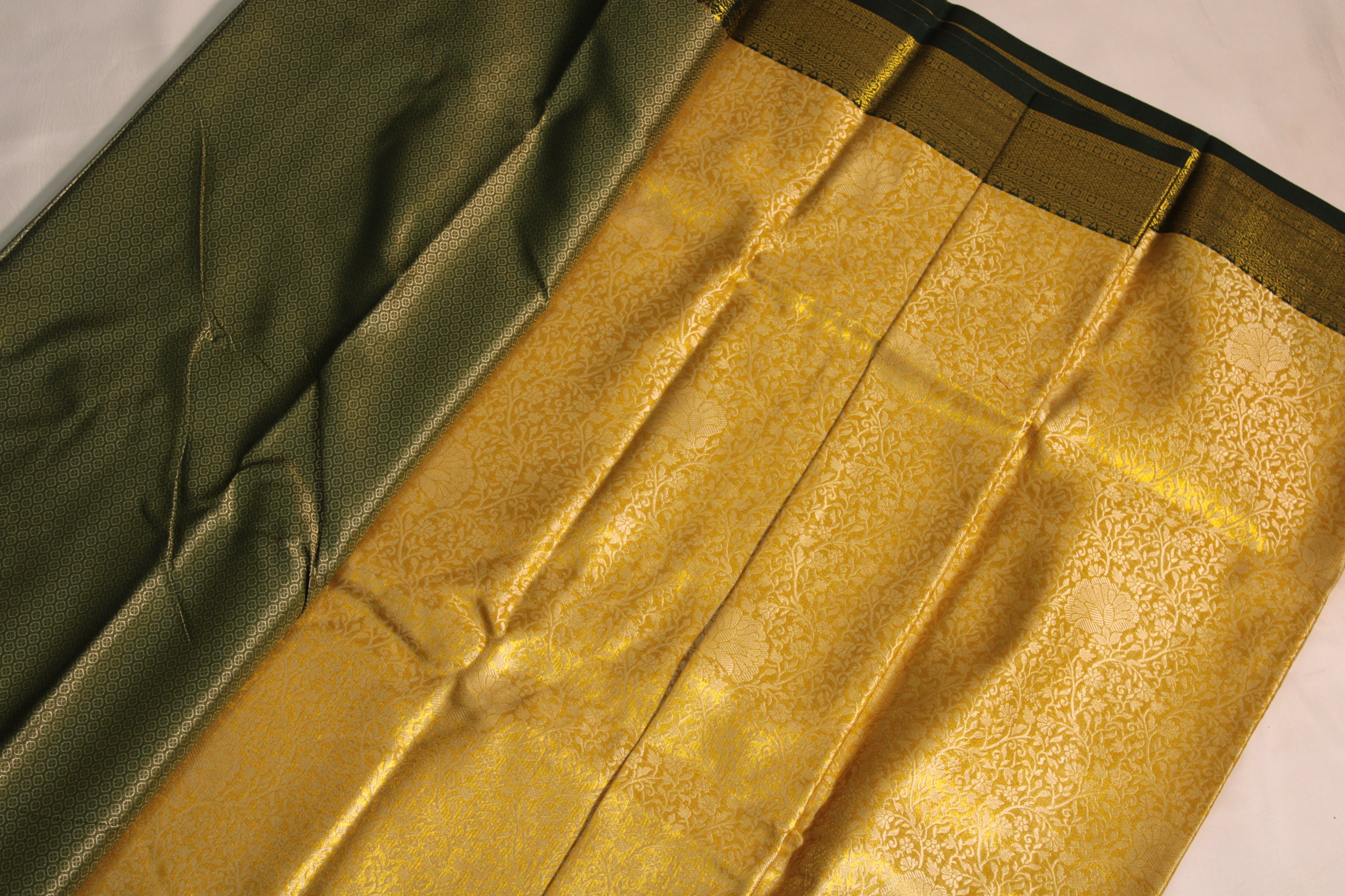 Kanjivaram tissue saree