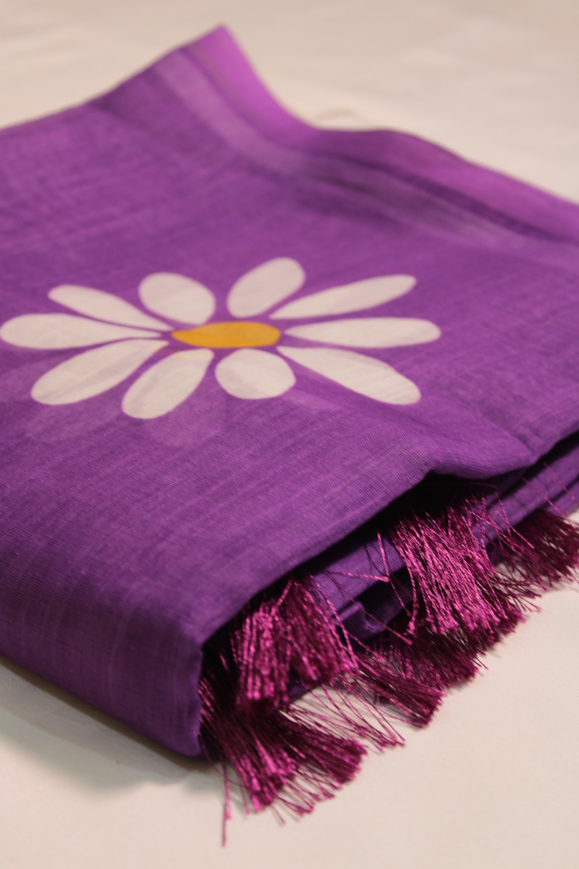 Trendy Lenin Cotton Saree